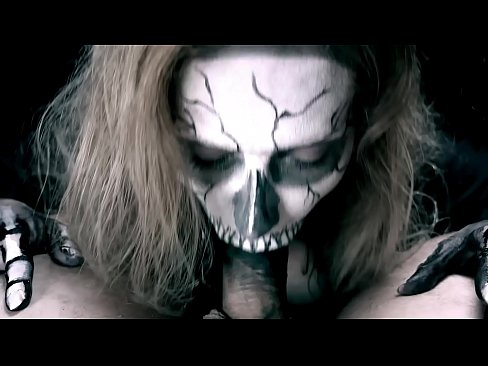 ❤️ Fată demonică sugând pula cu gura ei neagră și înghițind spermă. ❤️❌ at porn ro.pornma-com.ru